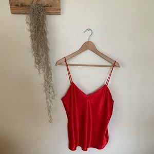 Red cami